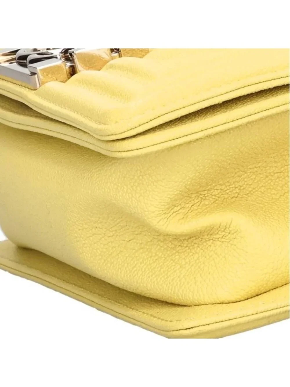 Chanel Boy 20 Chez Blanc Caviar Leather Chain Shoulder Bag 20