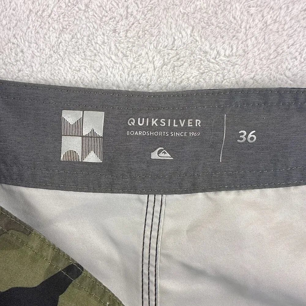 Quiksilver board shorts