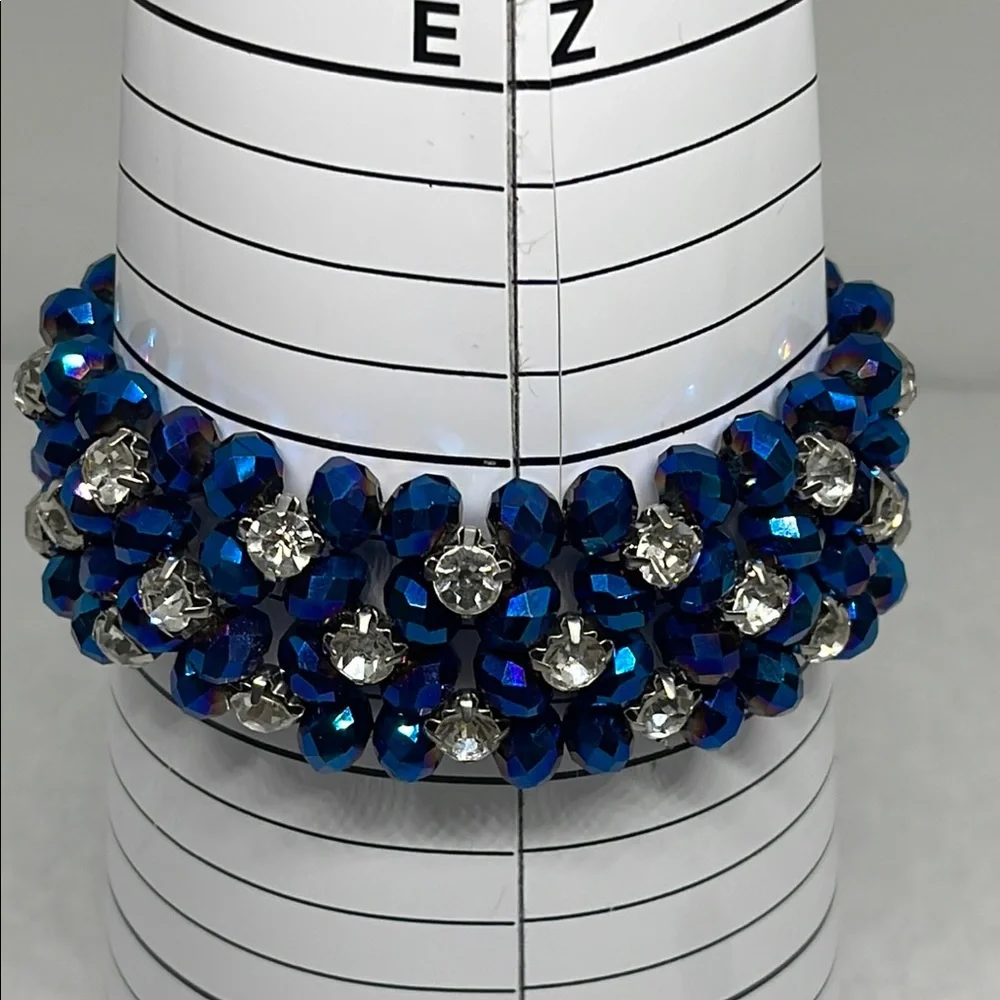N/A elegant blue