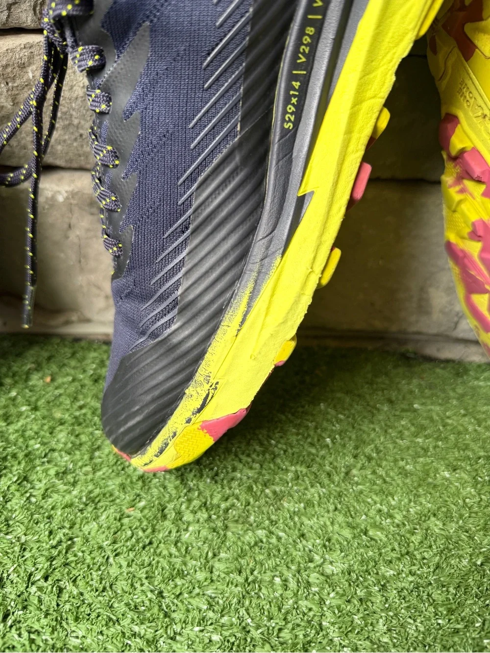 Hoka One One rubber up