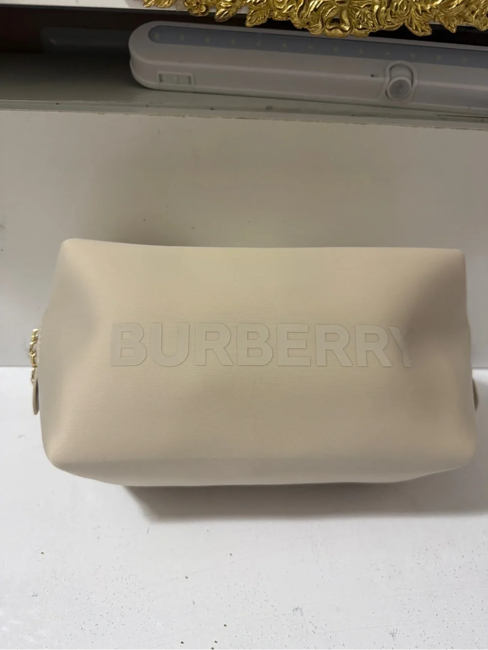 Burberry beige leather