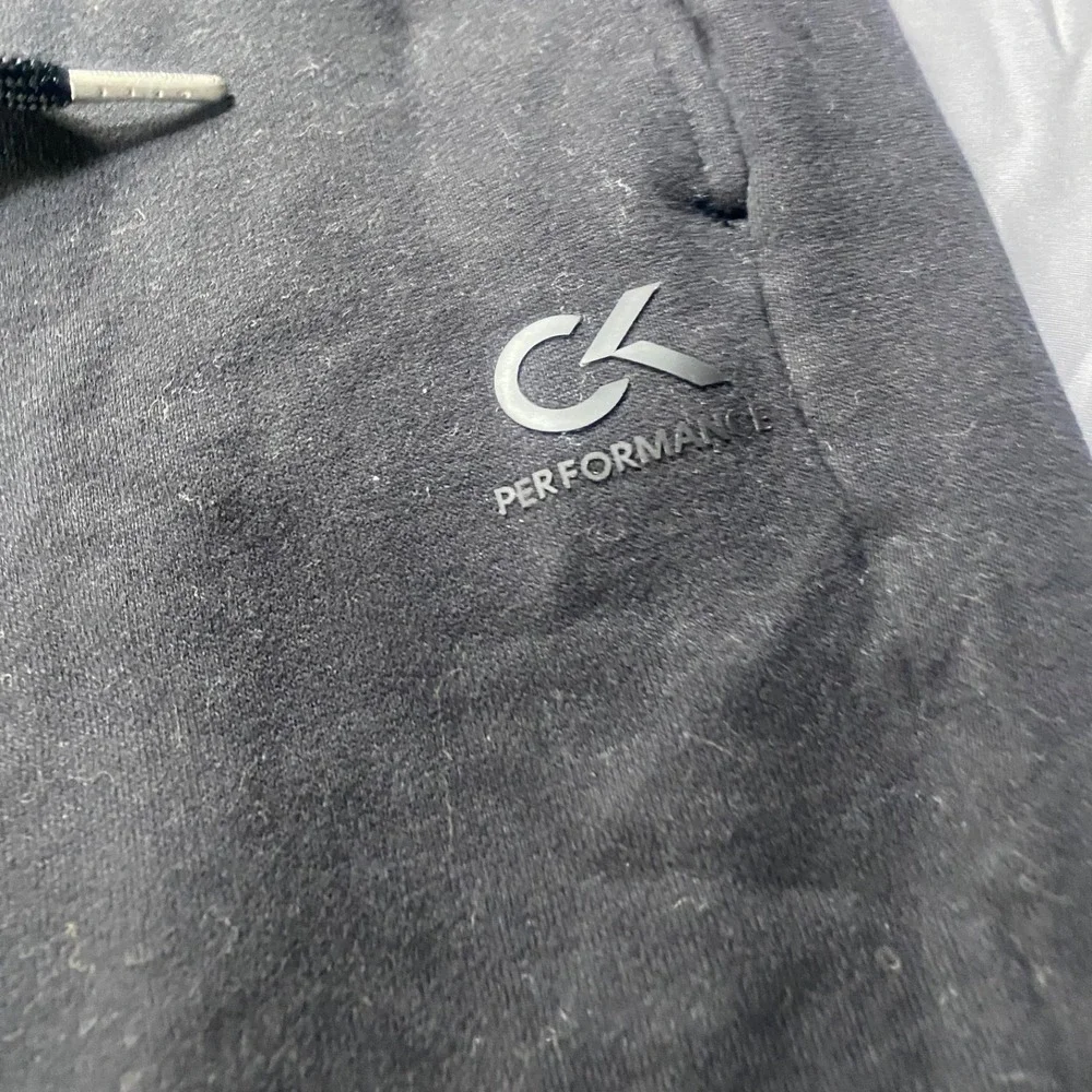 Calvin Klein calvin klein