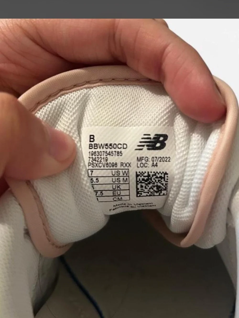 New Balance Women's White & Blush Pink 550 Sneakers