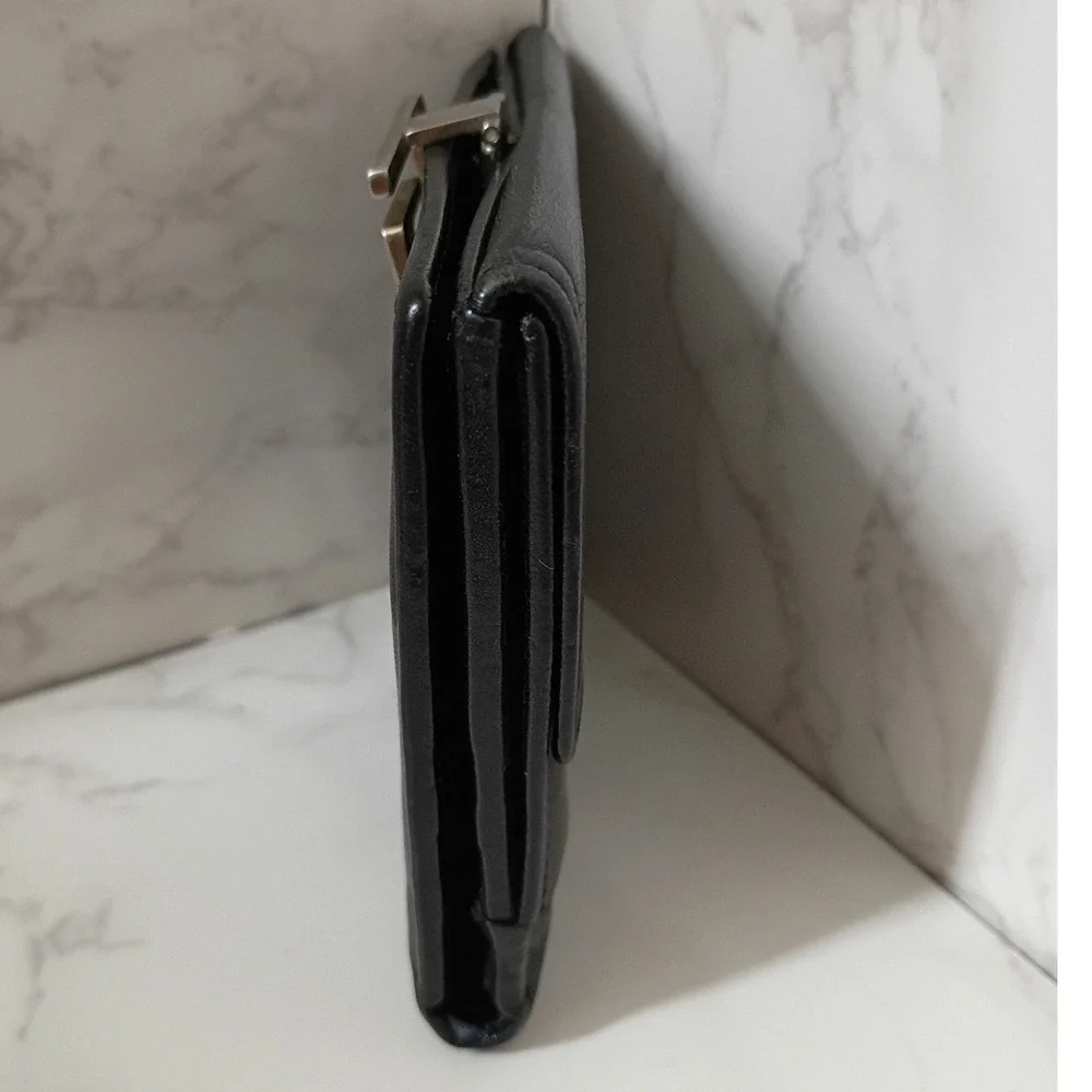 Gucci vintage smooth