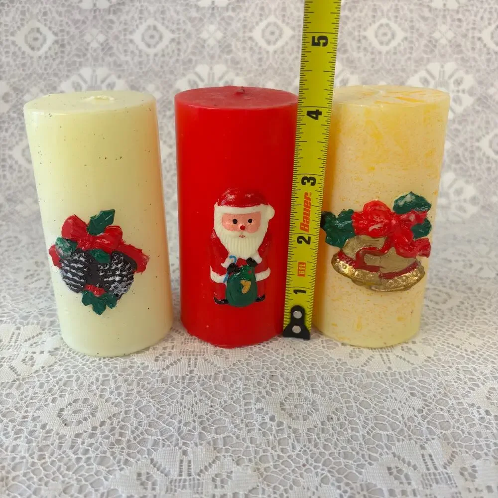 None and/or Unknown three festive