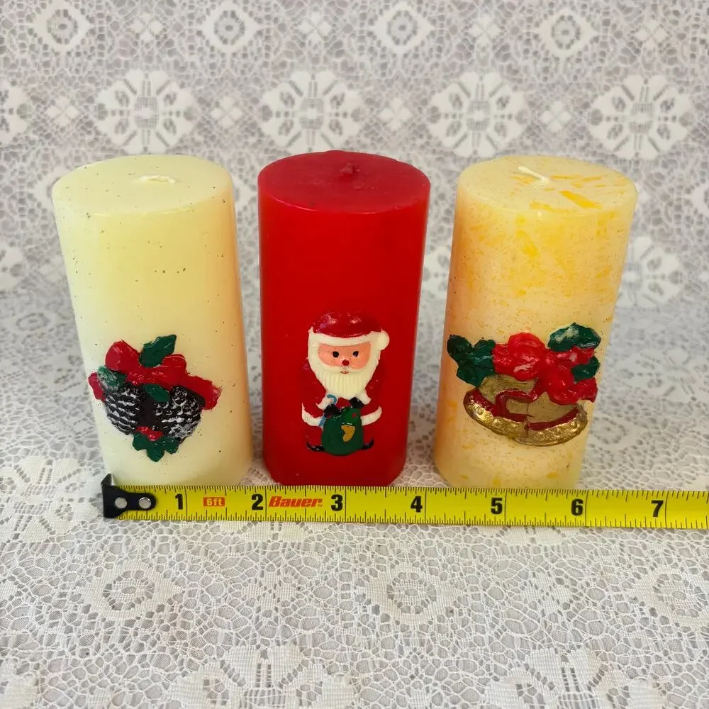 None and/or Unknown three festive