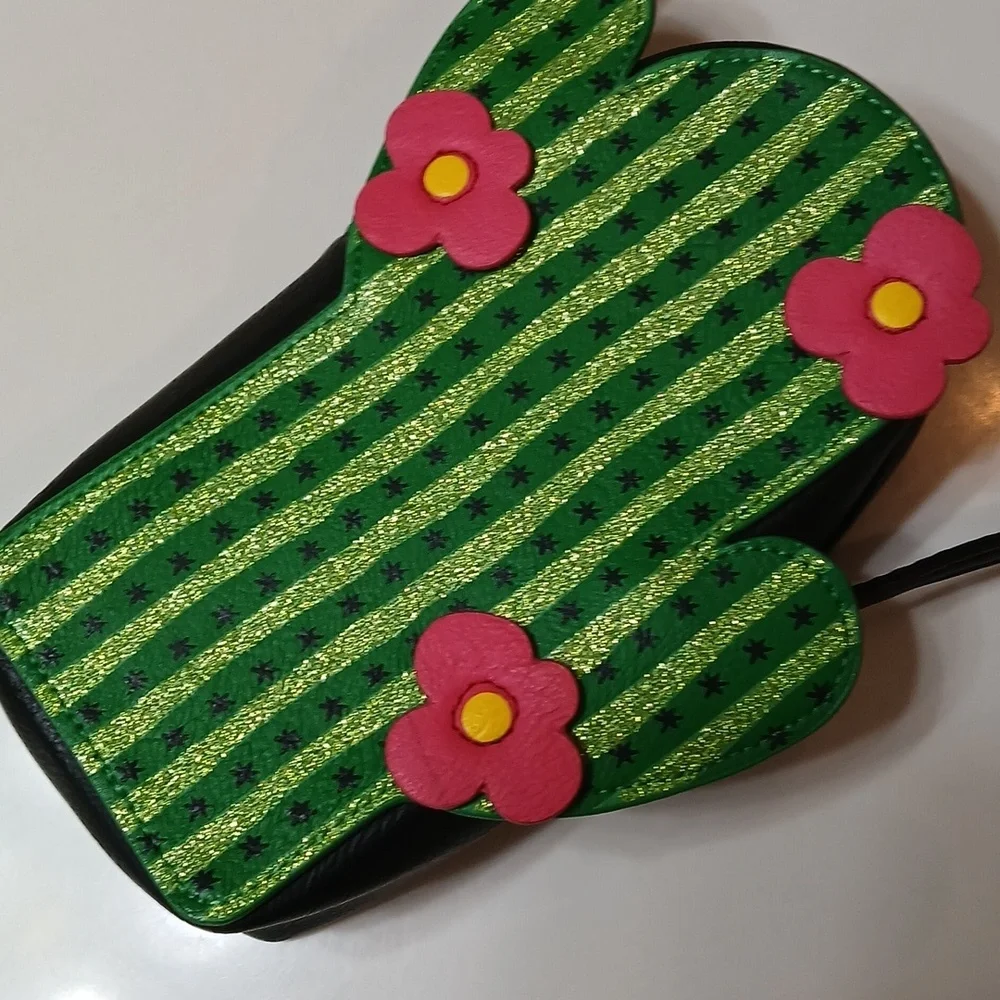 Source Unknown cactus purse