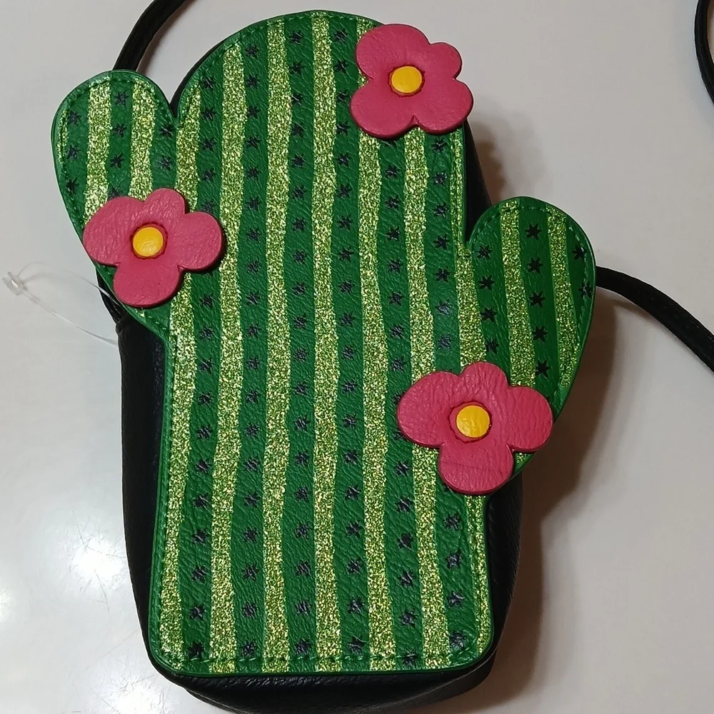 Source Unknown cactus purse