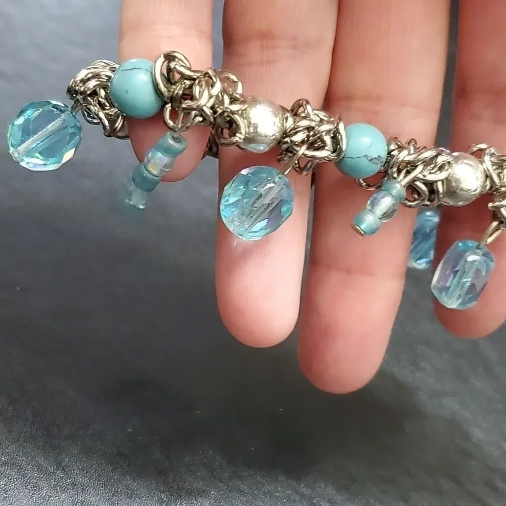 Child's silver tone blue bead bracelet 6
