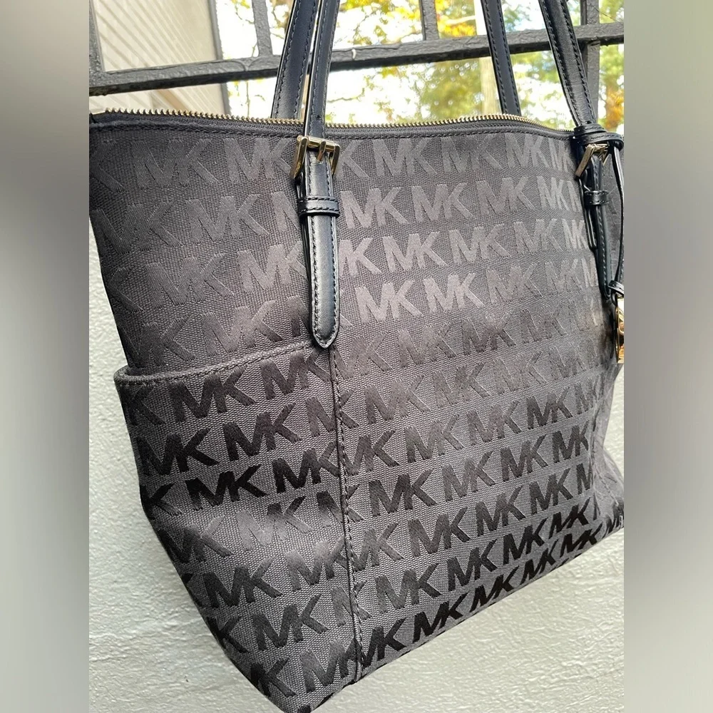 Michael Kors kors 🍒michael