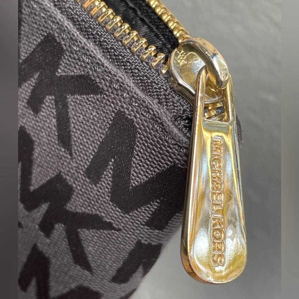 Michael Kors iconic pattern