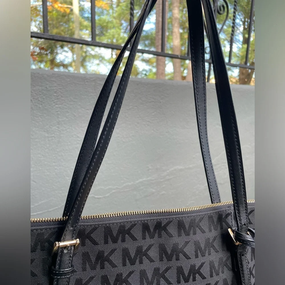 Michael Kors 🦋michael 🎀authentic bag🎀