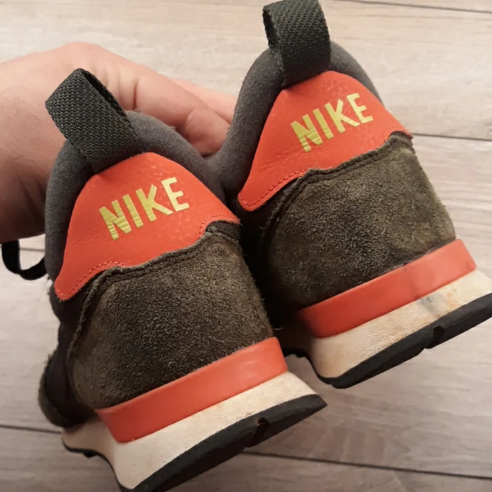 Nike women internationalist‎