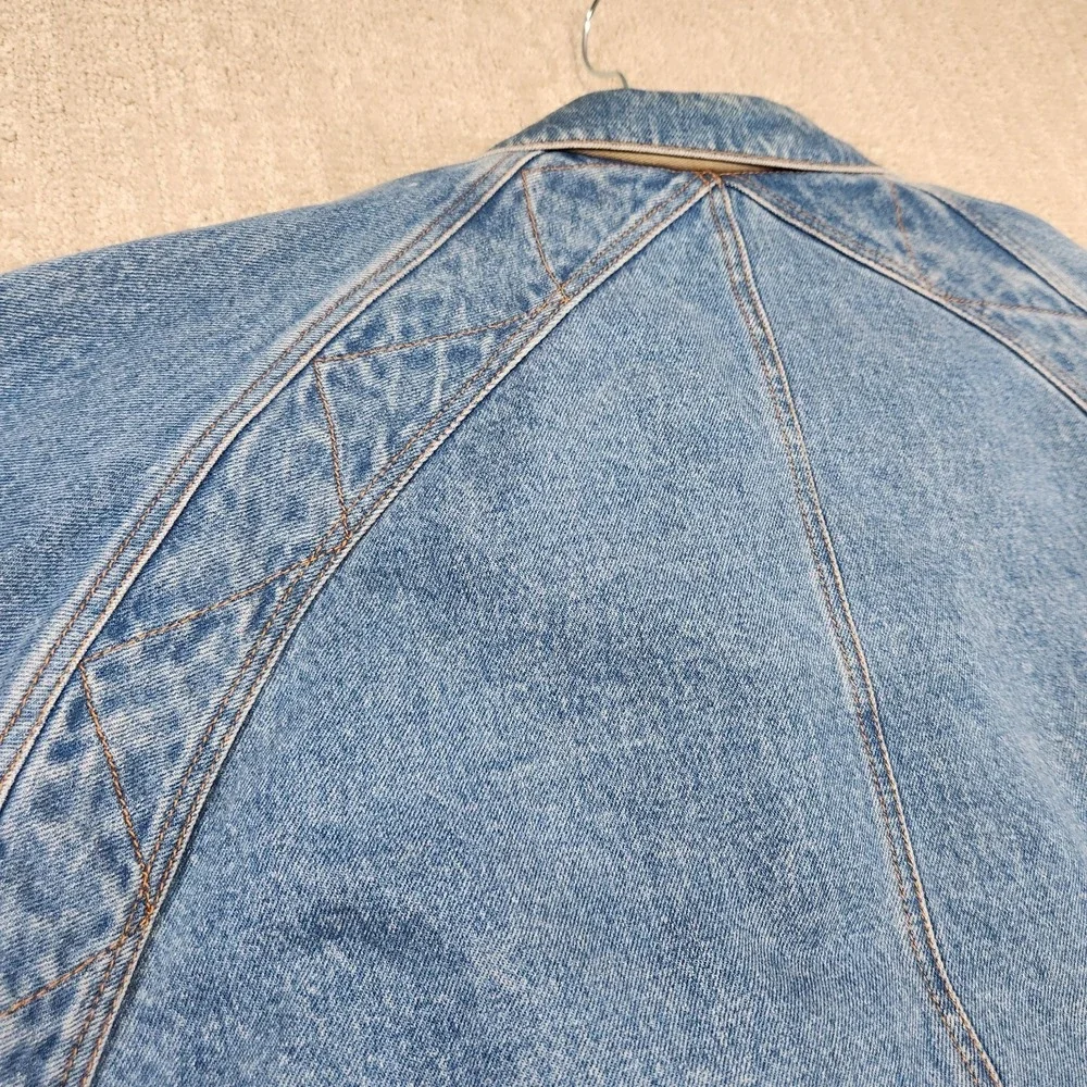 Levis has some