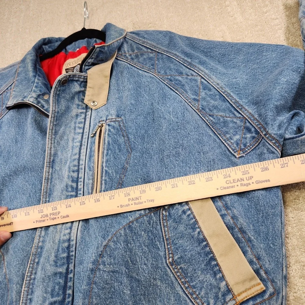 Levis has some