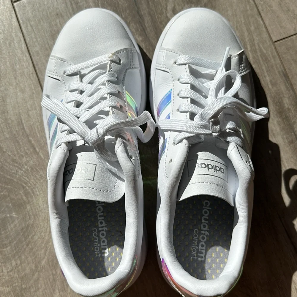 adidas excellent barely