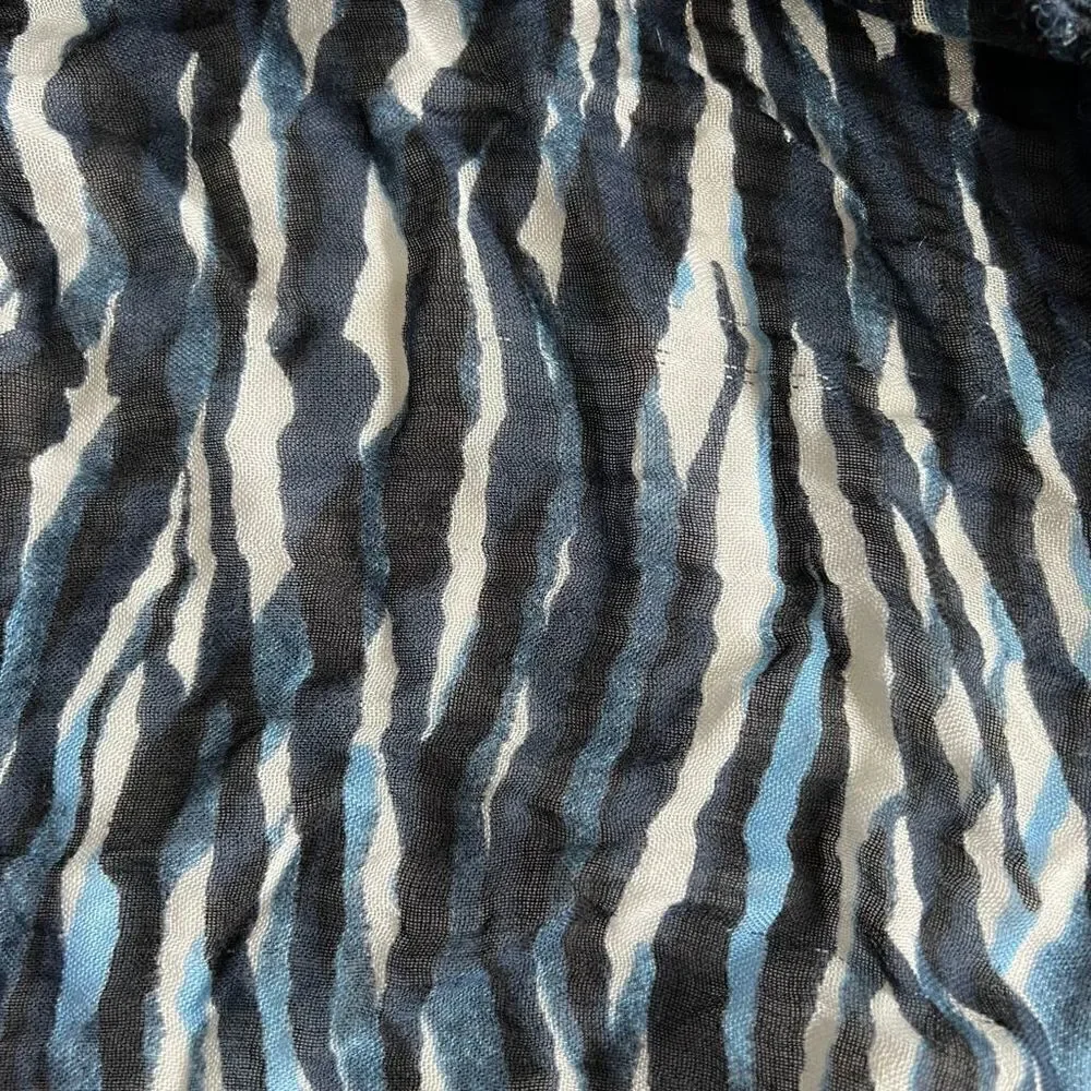 Express zebra print
