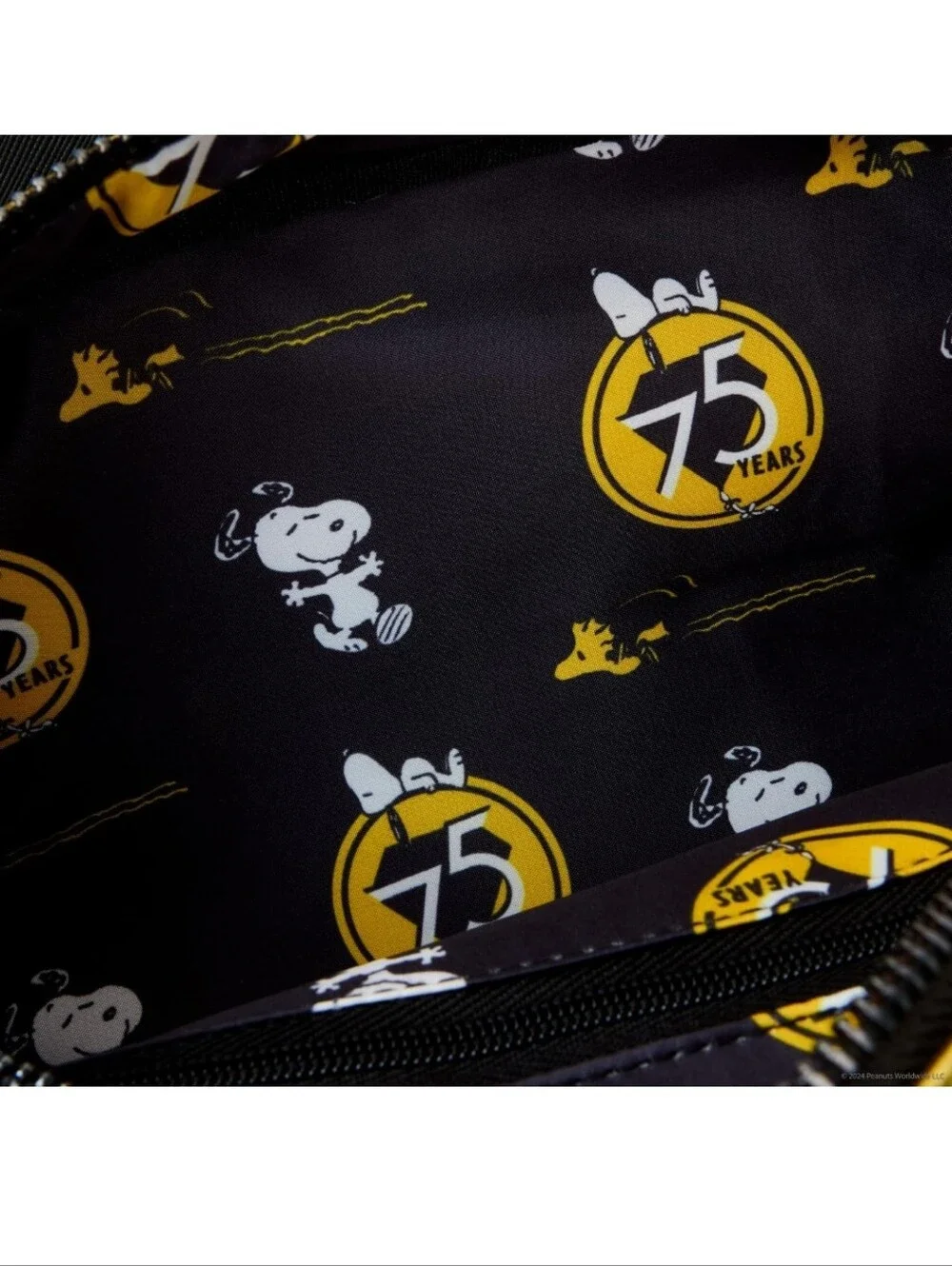 New Peanuts Yellow & Black Snoopy Doghouse Crossbody Bag