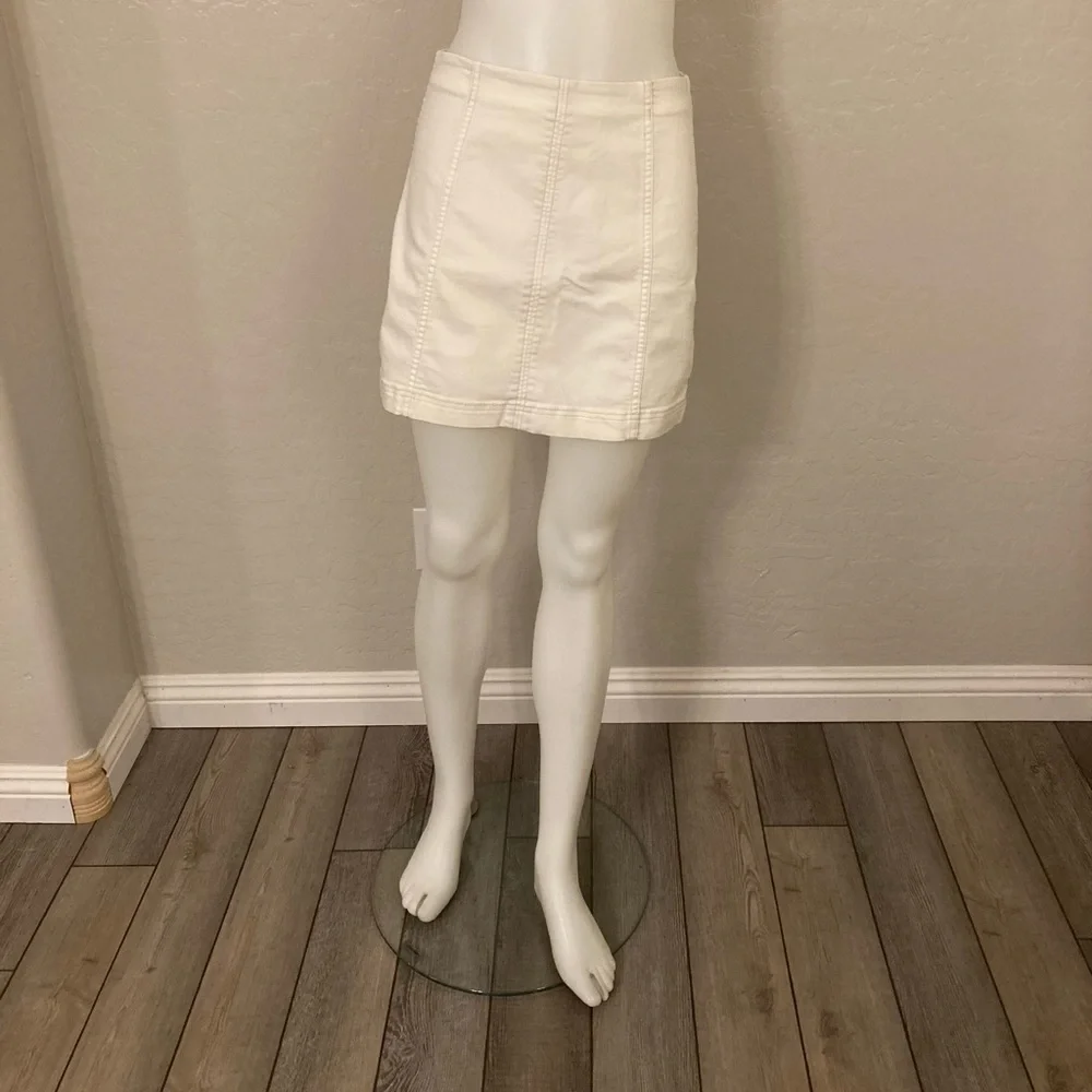 Free People White Modern Femme Denim Skirt Size 8