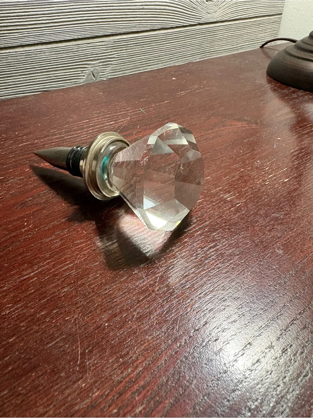 Faceted Crystal Wine Bottle Stopper with Silver-Tone Metal