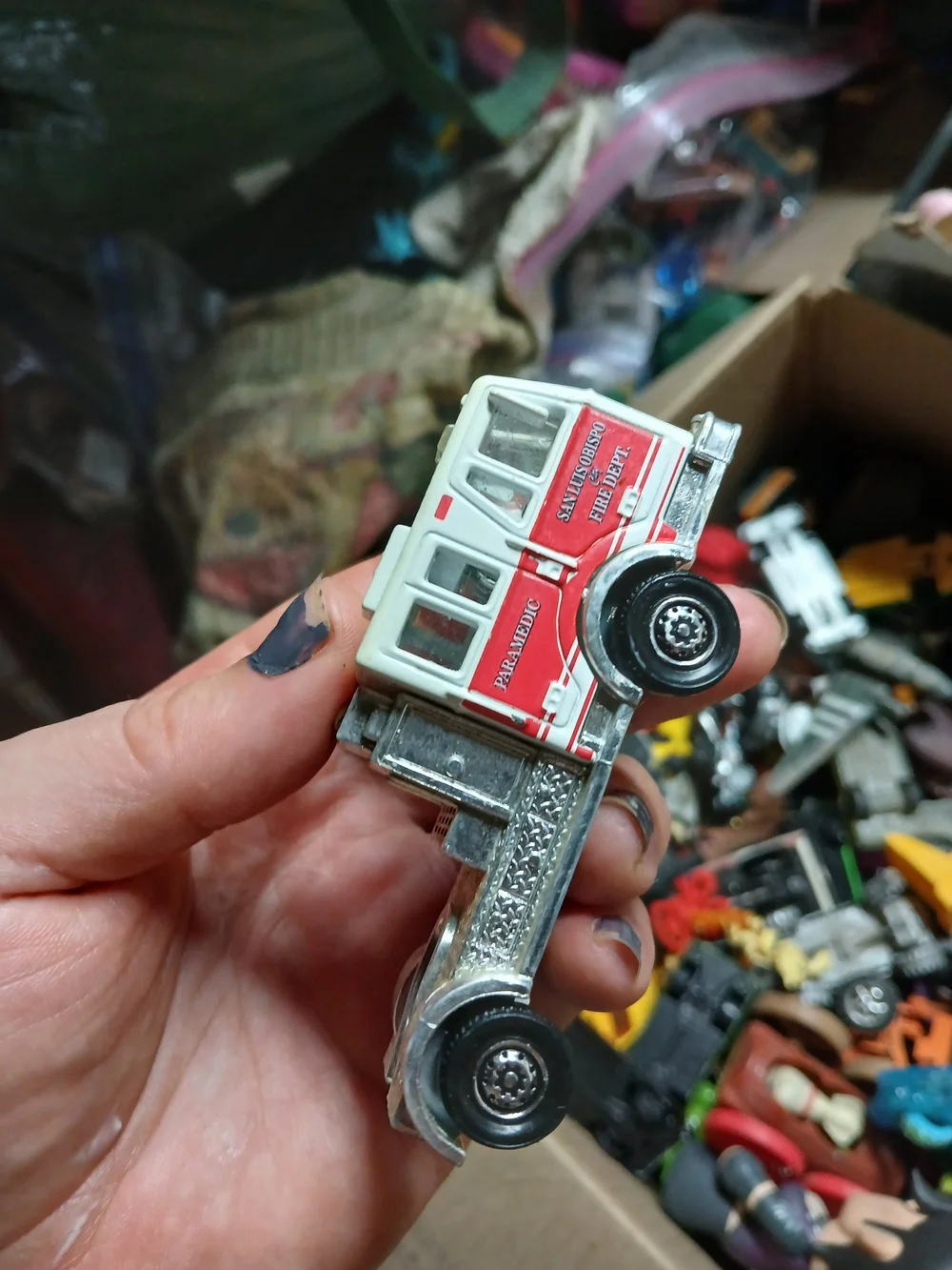 MATCHBOX rescue active catch