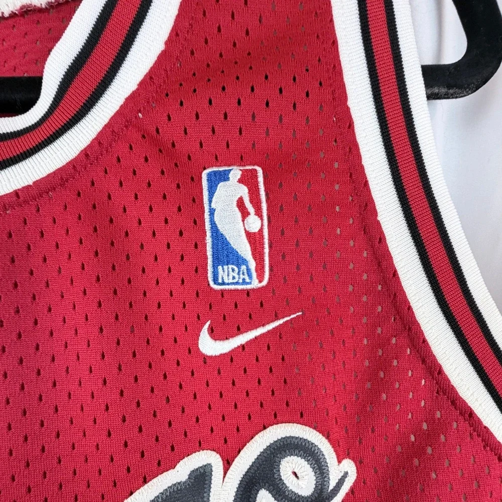 Nike Team Sports Michael Jordan 23 Chicago Bulls Jersey XL Flight 8403 Red