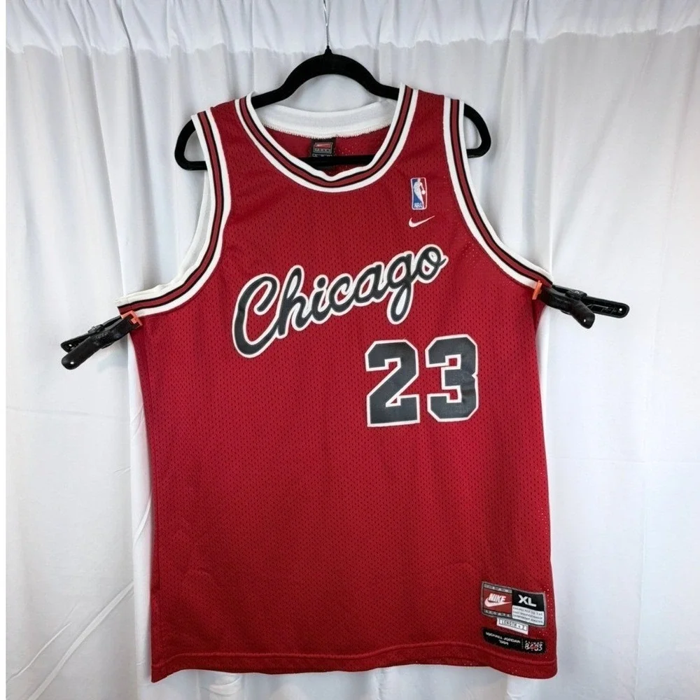 Nike Team Sports Michael Jordan 23 Chicago Bulls Jersey XL Flight 8403 Red