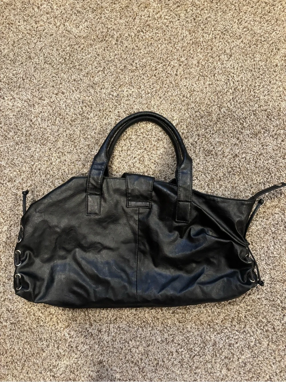 Chateau black handbag