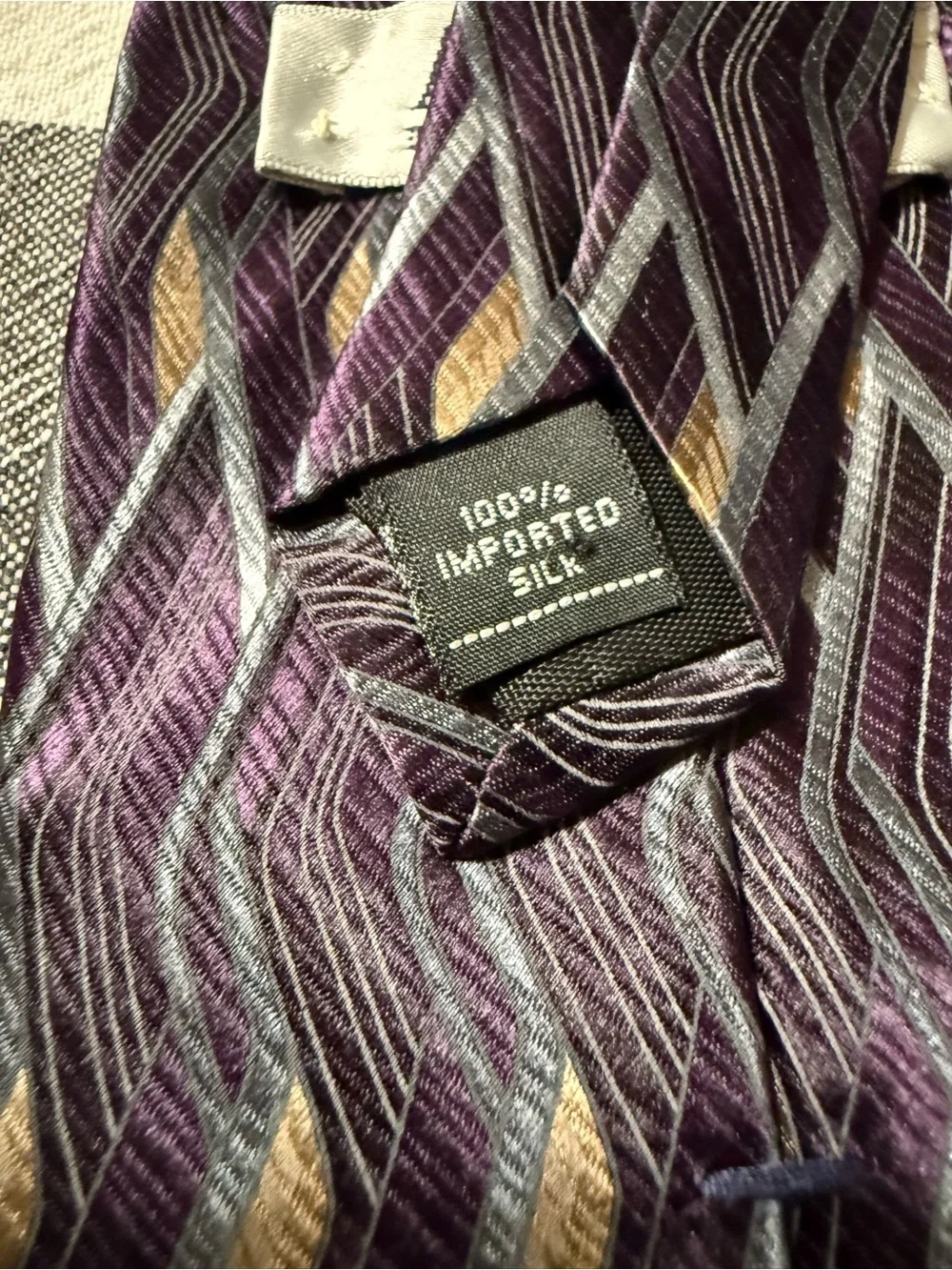 Arrow tie men