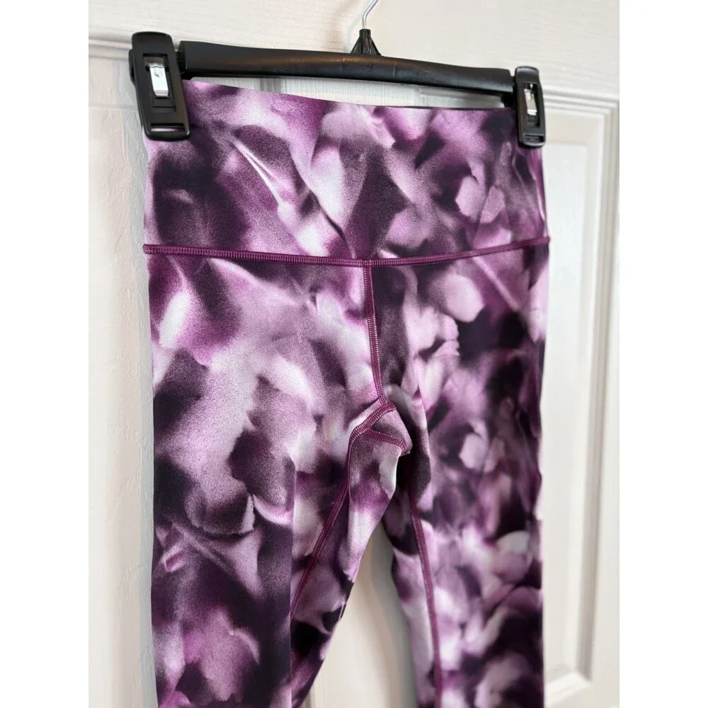lululemon athletica waist 11