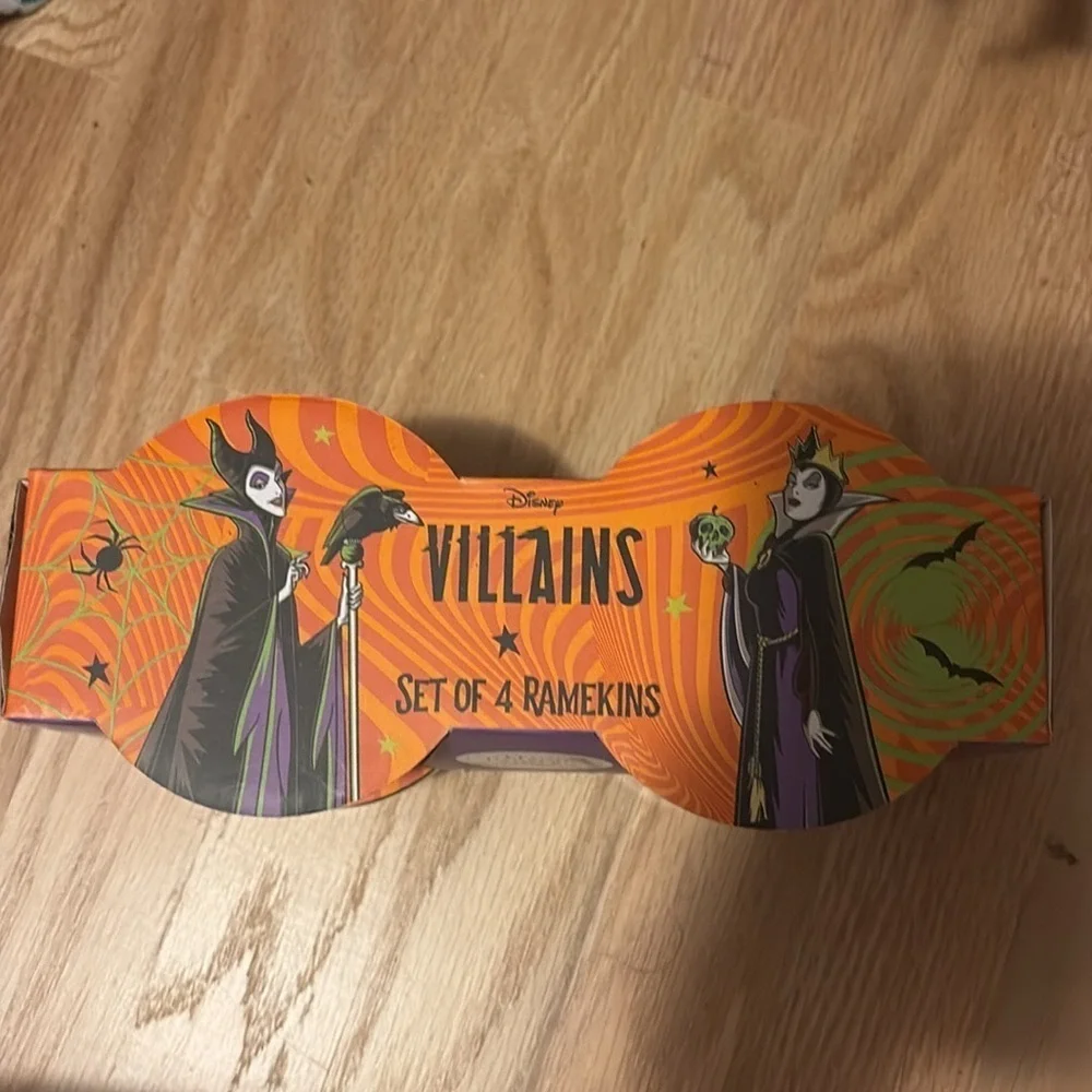 Disney set four