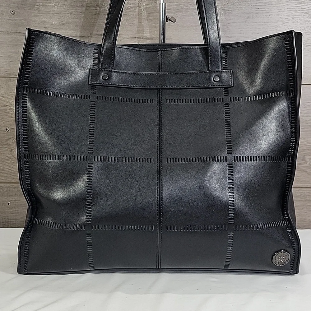 Vince Camuto vince camuto