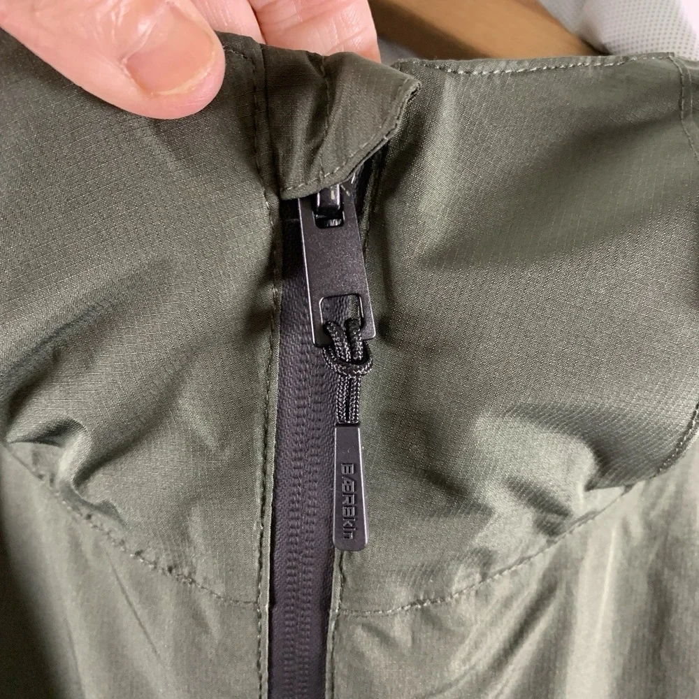 Baerskin Tactical Waterproof Hooded Rain Jacket Mens XL Dark Green Utility New