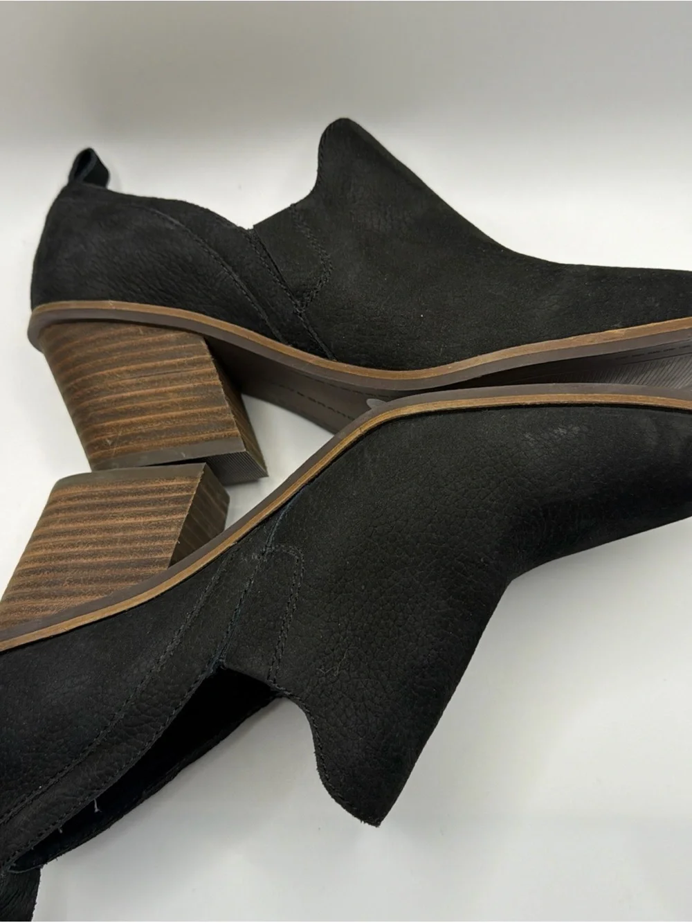 Lucky Brand Vennia Womens Size9.5 Black  Suede Leather Block Heel Booties Boots