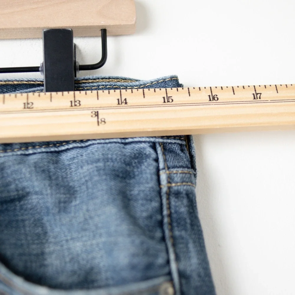 Levis levis 511