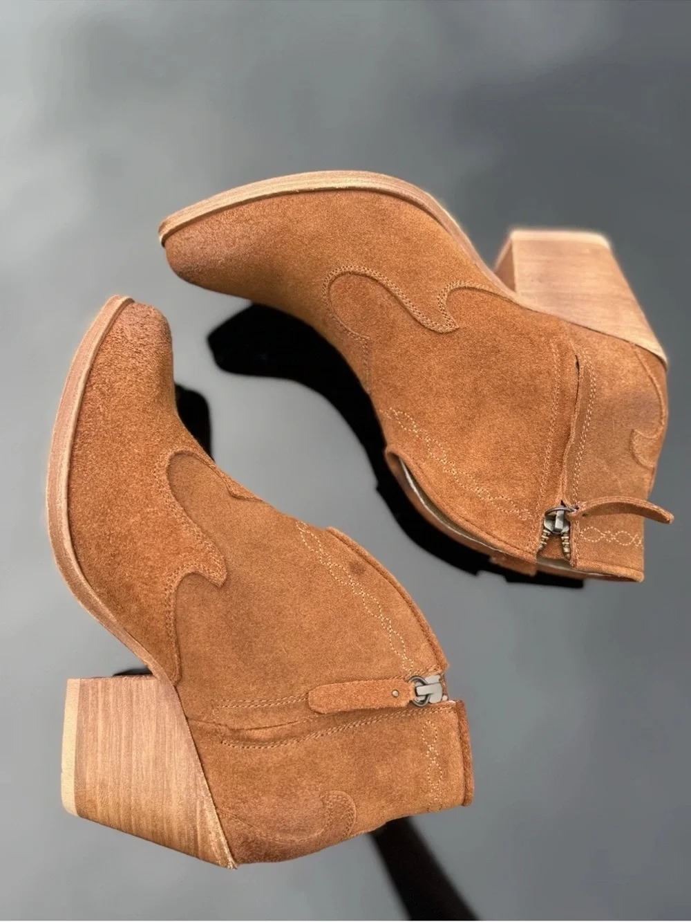 Shyanne Women’s Jodi Suede Leather Brown Western Ankle Boots Sz 6 EUC
