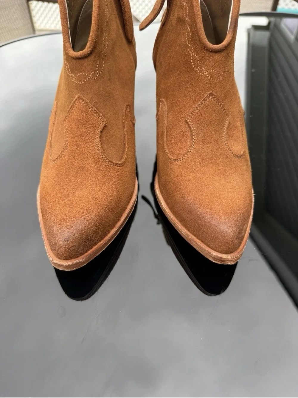 Shyanne Women’s Jodi Suede Leather Brown Western Ankle Boots Sz 6 EUC