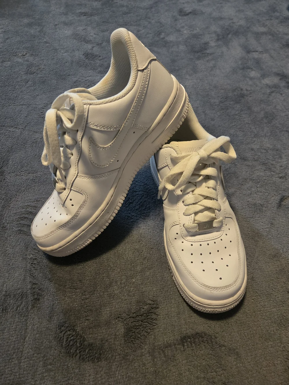 Nike classic simple