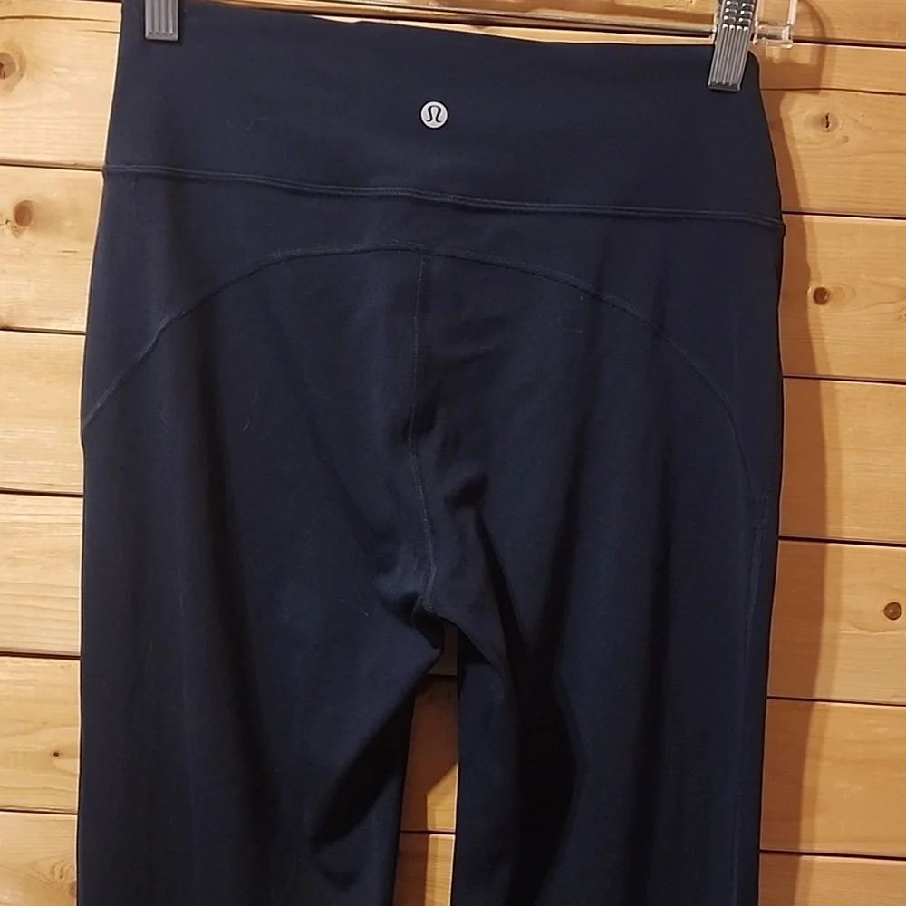 Womens Lululemon Groove Flare Leggings Size 8 NWOT Inseam 28in