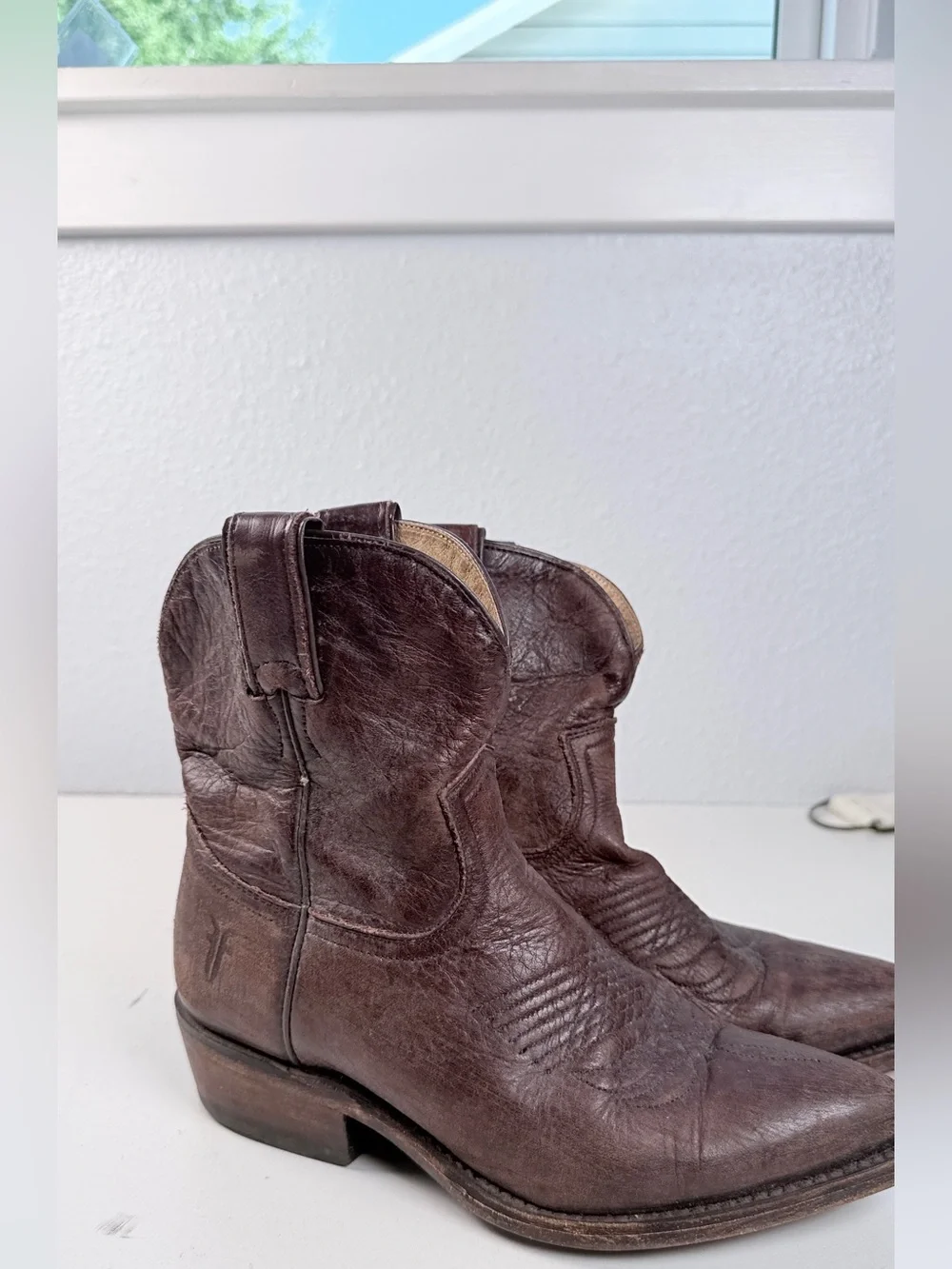 Frye authentic women’s