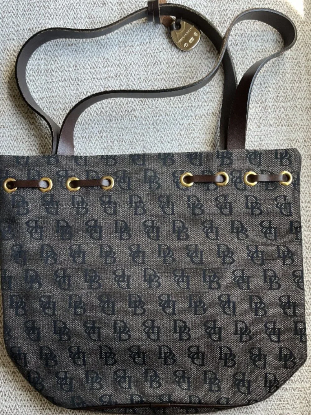 Dooney & Bourke new no