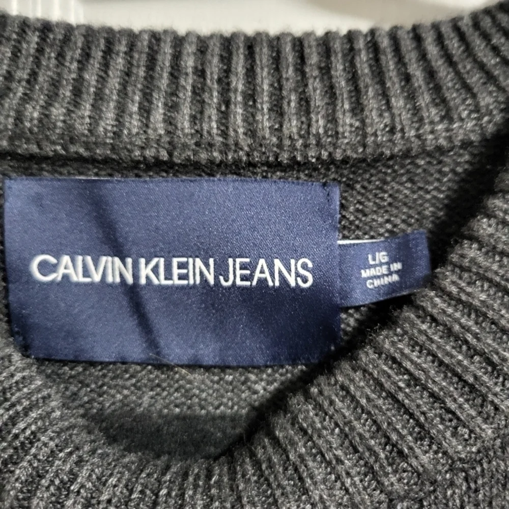 Calvin Klein Jeans stay stylish