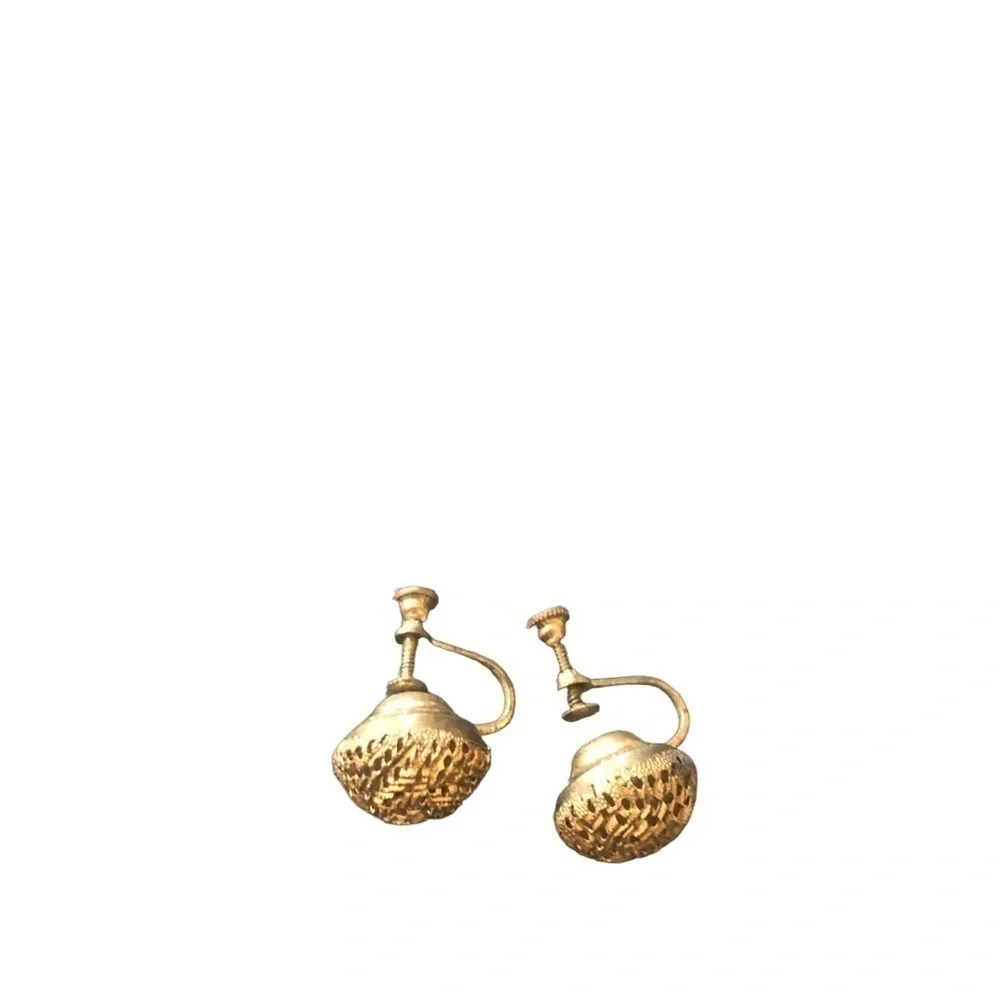 N/A vintage pair