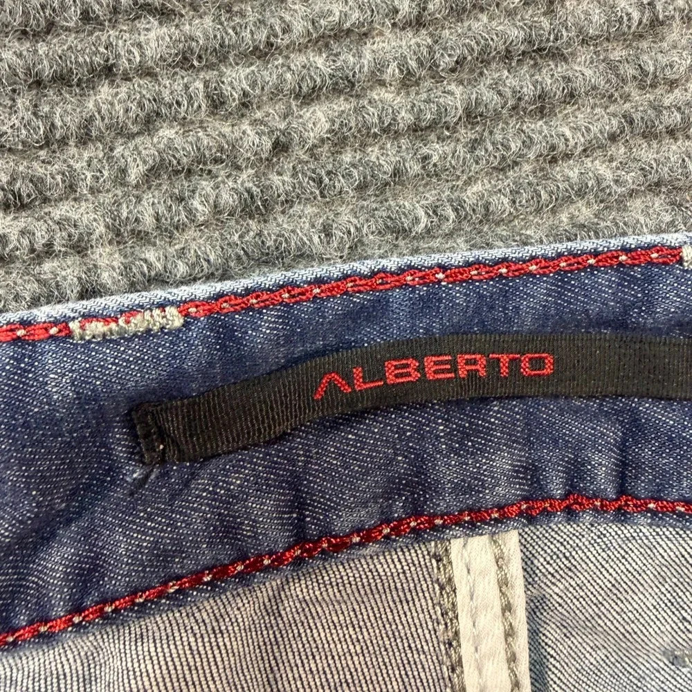 Alberto stone modern