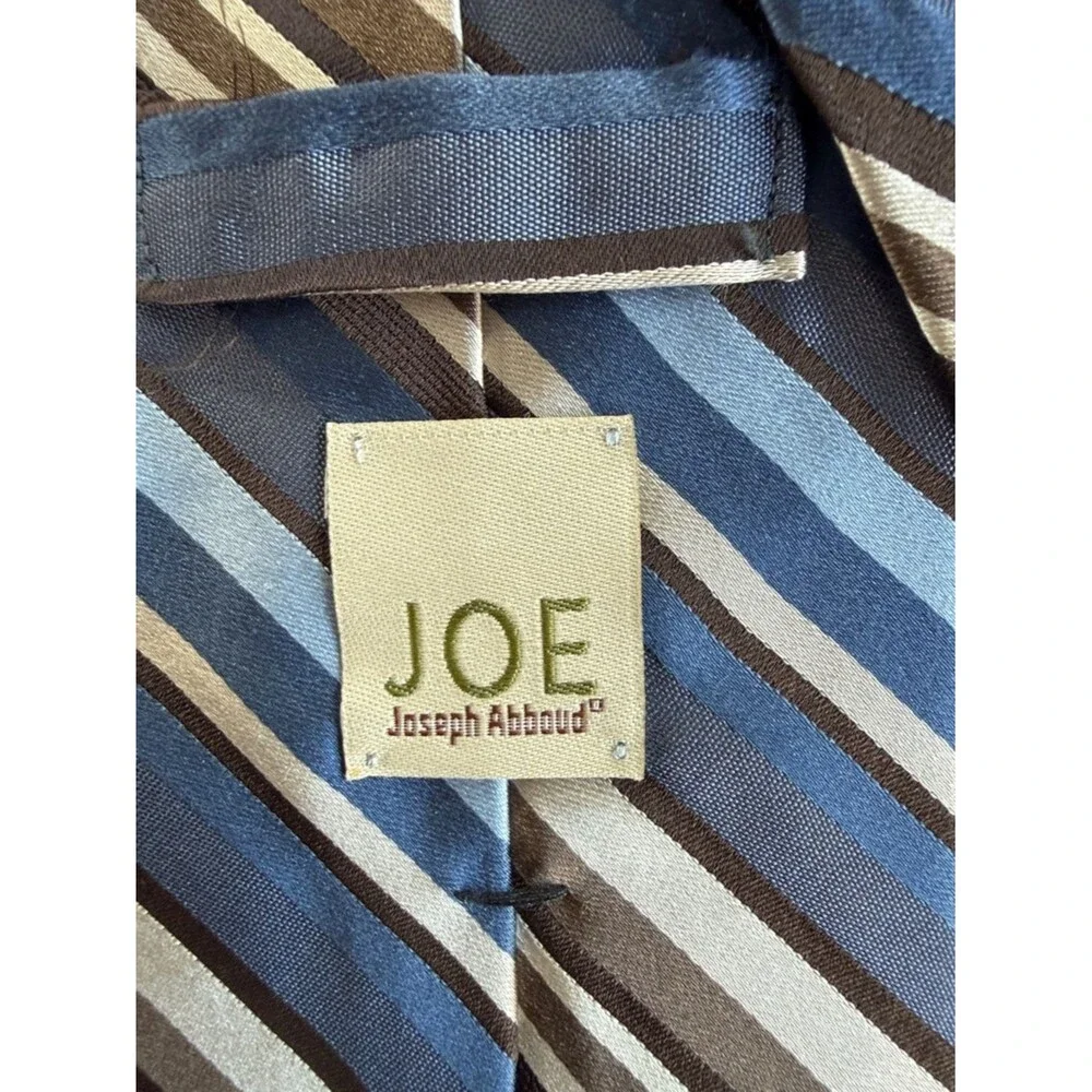 Joseph Abboud elegant striped