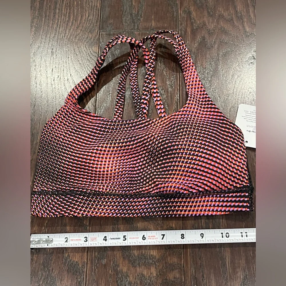 Lululemon Energy Bra  Medium Support Multi Red Women Size 4 NEW