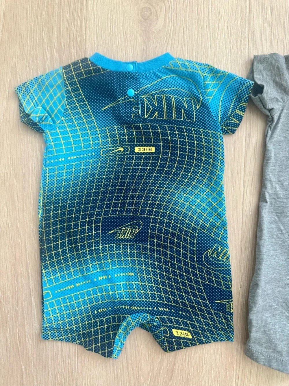 Nike Baby Rompers 3M Unisex Athletic Bodysuits (Set of 2)