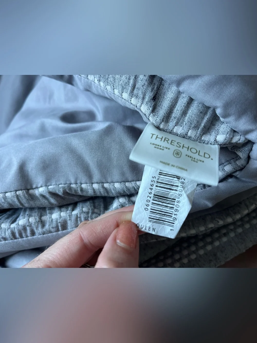 Threshold Grey & Cream Chambray Matelasse Stripe Queen 6 Piece Comforter Set