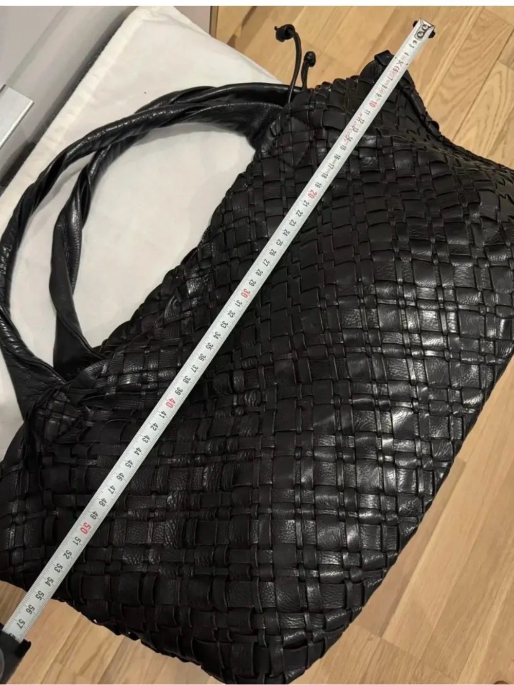 Massimo Dutti many leather handles