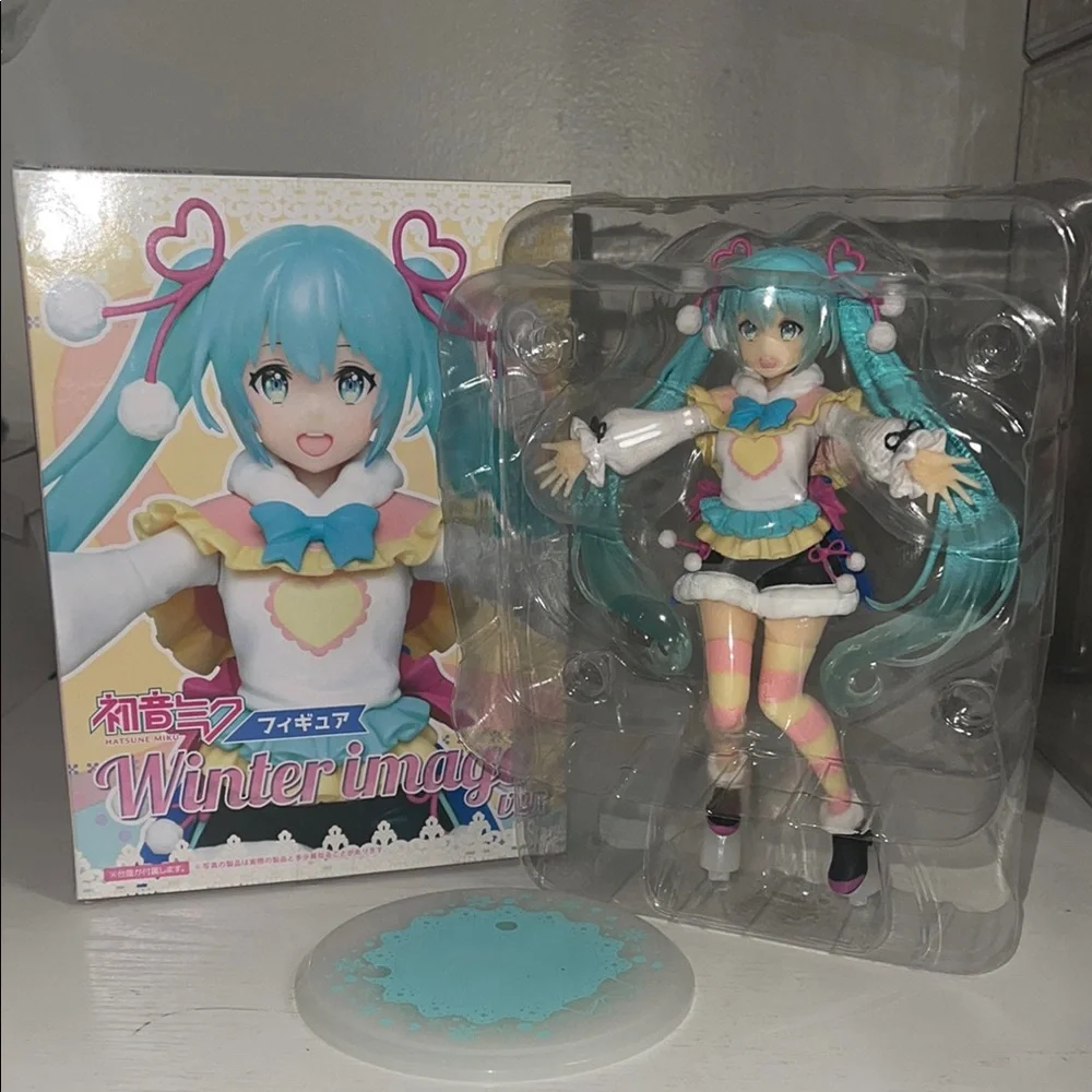 Taito Hatsune Miku Figure Winter Image Ver.